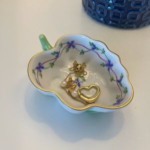 Vintage Herend Hungary Hand Painted Flower Dish